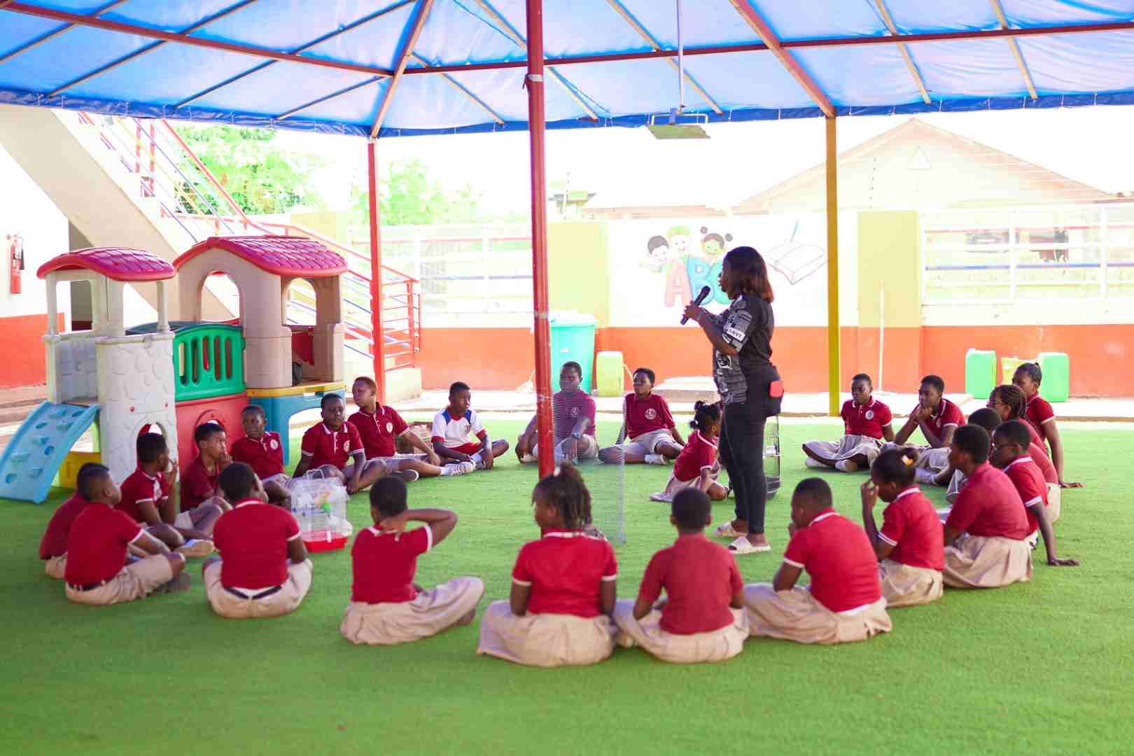 KNAS Gallery Image 1